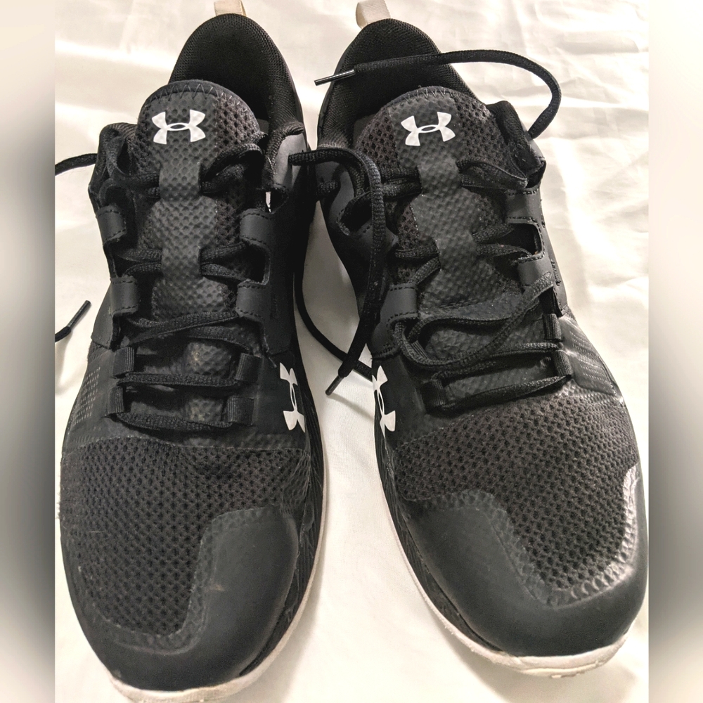 Under Armour Charged Core Men's Sneakers